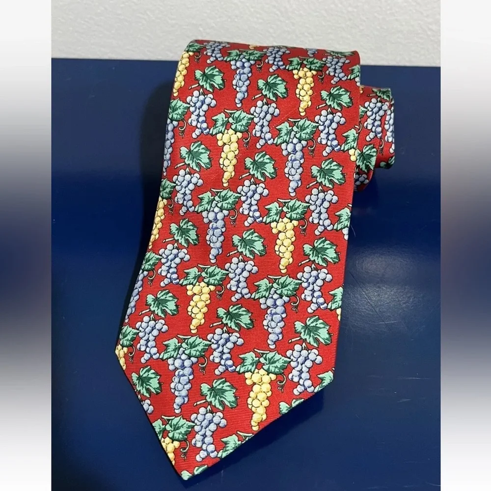 Thomas Pink Wine Grapes Silk Tie Mens Necktie Jermyn St London Blue Red Green